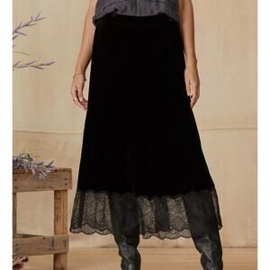 NWOT SUNDANCE Velvet Evenings Skirt Black Midi Lace Trim XS